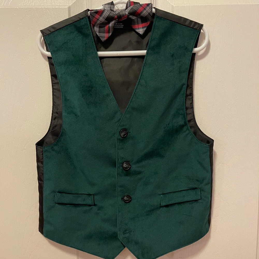 Green velvet kids vest